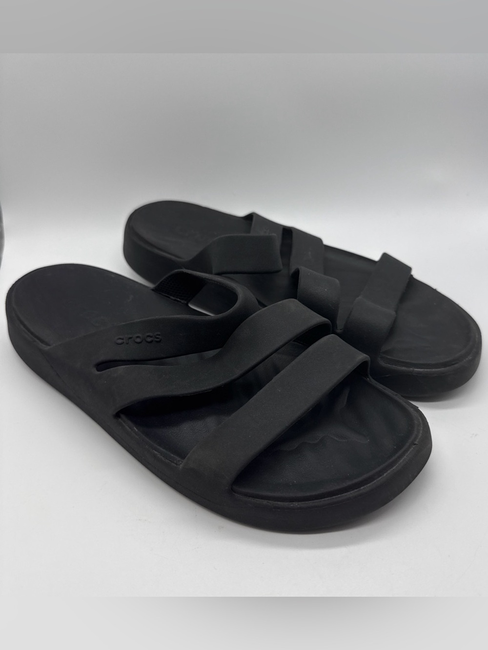 Crocs Getaway Strappy Sandals Slides Black Women’s Size 9 Comfortable Beach